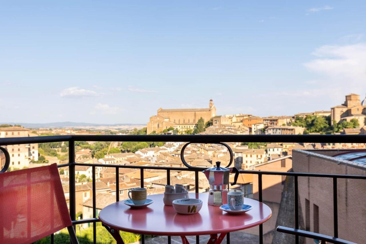 Siena Historic Center Stylish Flat With Balcony! Lejlighed Eksteriør billede